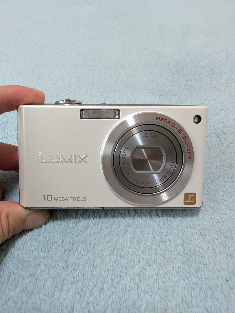 Panasonic LUMIX DMC-FX35 コンパクトデジタルカメラ