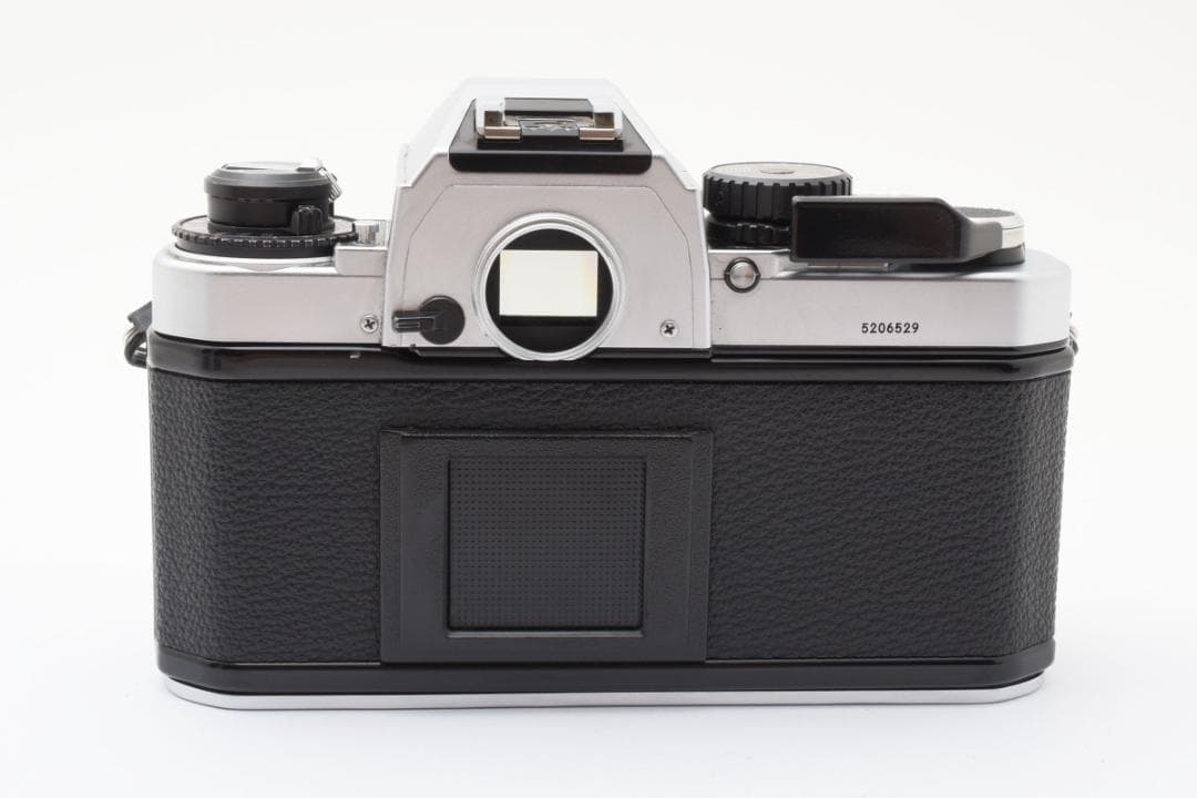 超美品 NIKON FA シルバー 箱付き　説明書付 モルト新品交換済 B204