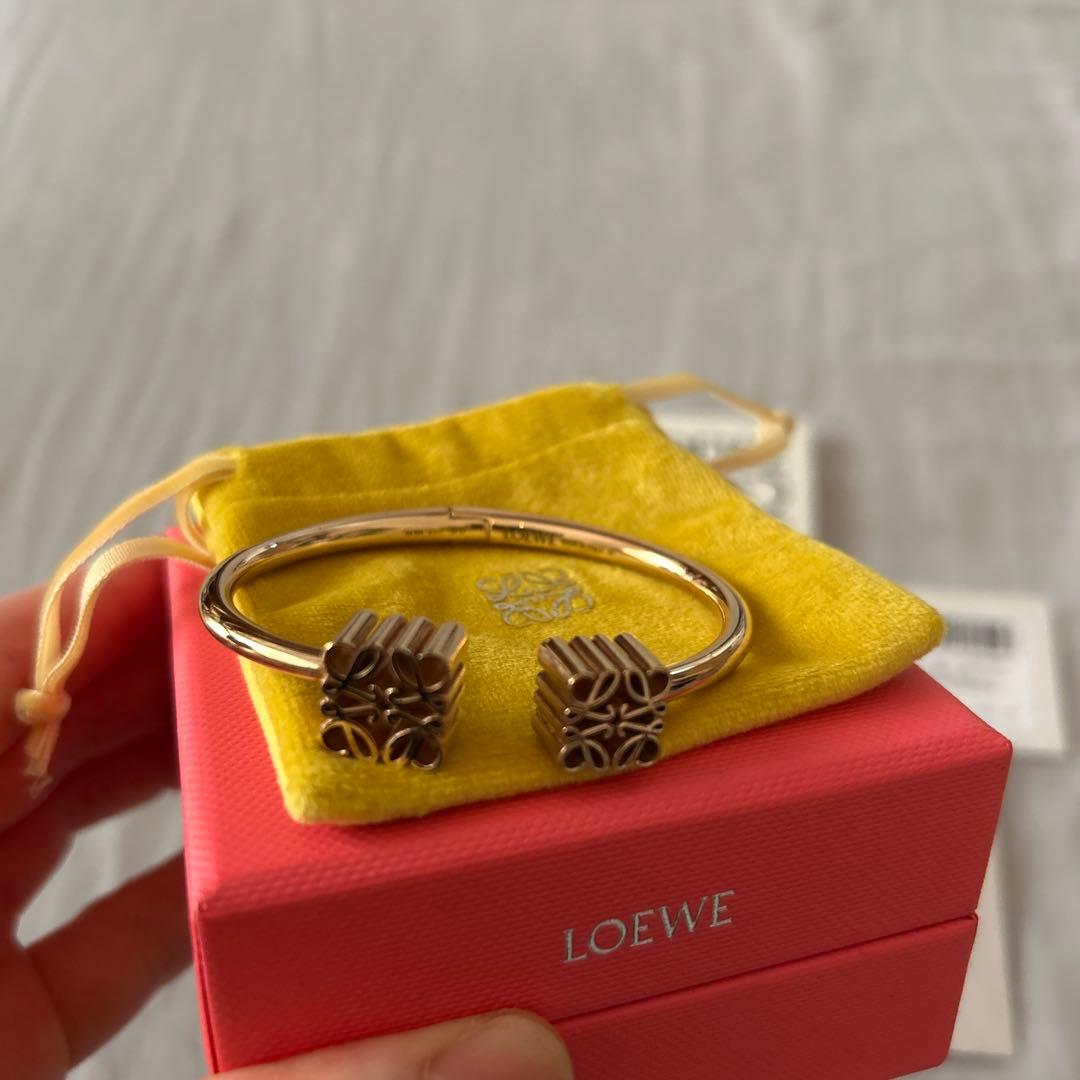 ロエベ　アナグラム カフ ブレスレット　バングル　LOEWE ローズゴールド
