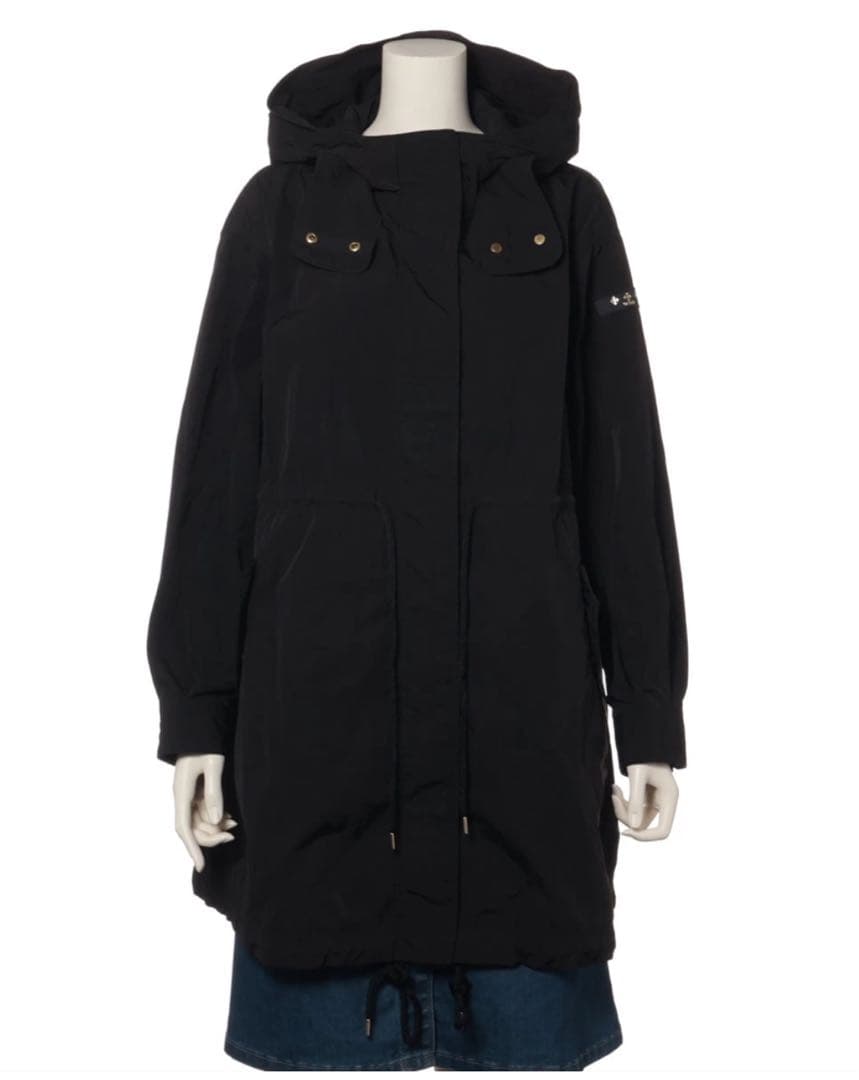 タトラス　ナイロンジャケット