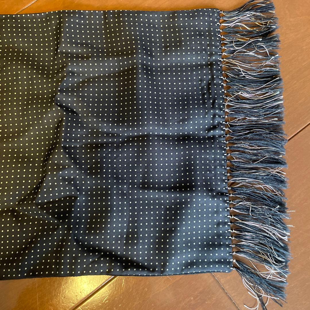 ①ドレイクス　ネイビー✖️水玉　マフラー　ストール　新品未使用　DRAKE'S