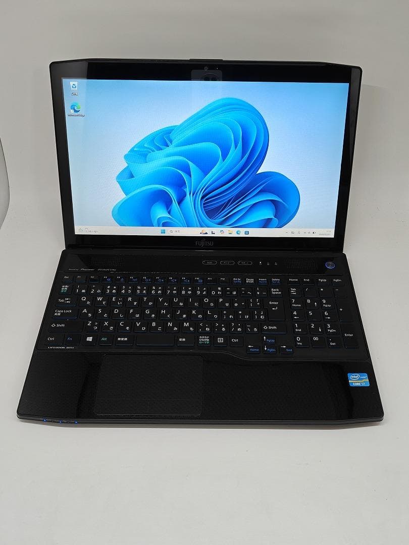 【富士通】爆速 Corei7/SSD256GB ノートパソコン 8GB F6