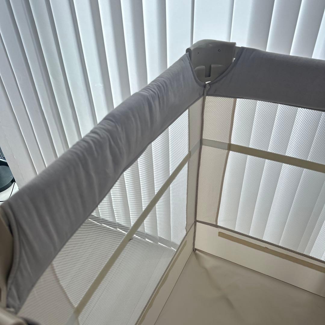 アップリカ ココネル エアープラス　ホワイトベージュ　美品　⭐︎東京受取でお値引