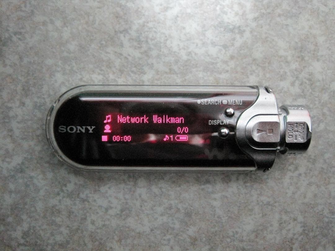 SONY ウォークマン NW-E405 中古品 動作確認済 ローズレッド