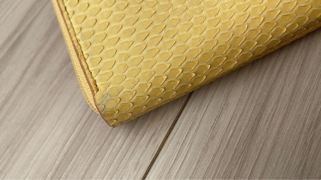 ⭐︎美品　ATAO limo パイソン イエロー ヘビ革 長財布 アタオ⭐︎