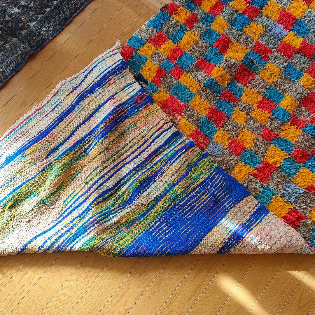 ヴィンテージ モロッコ製 カラフルチェックラグ