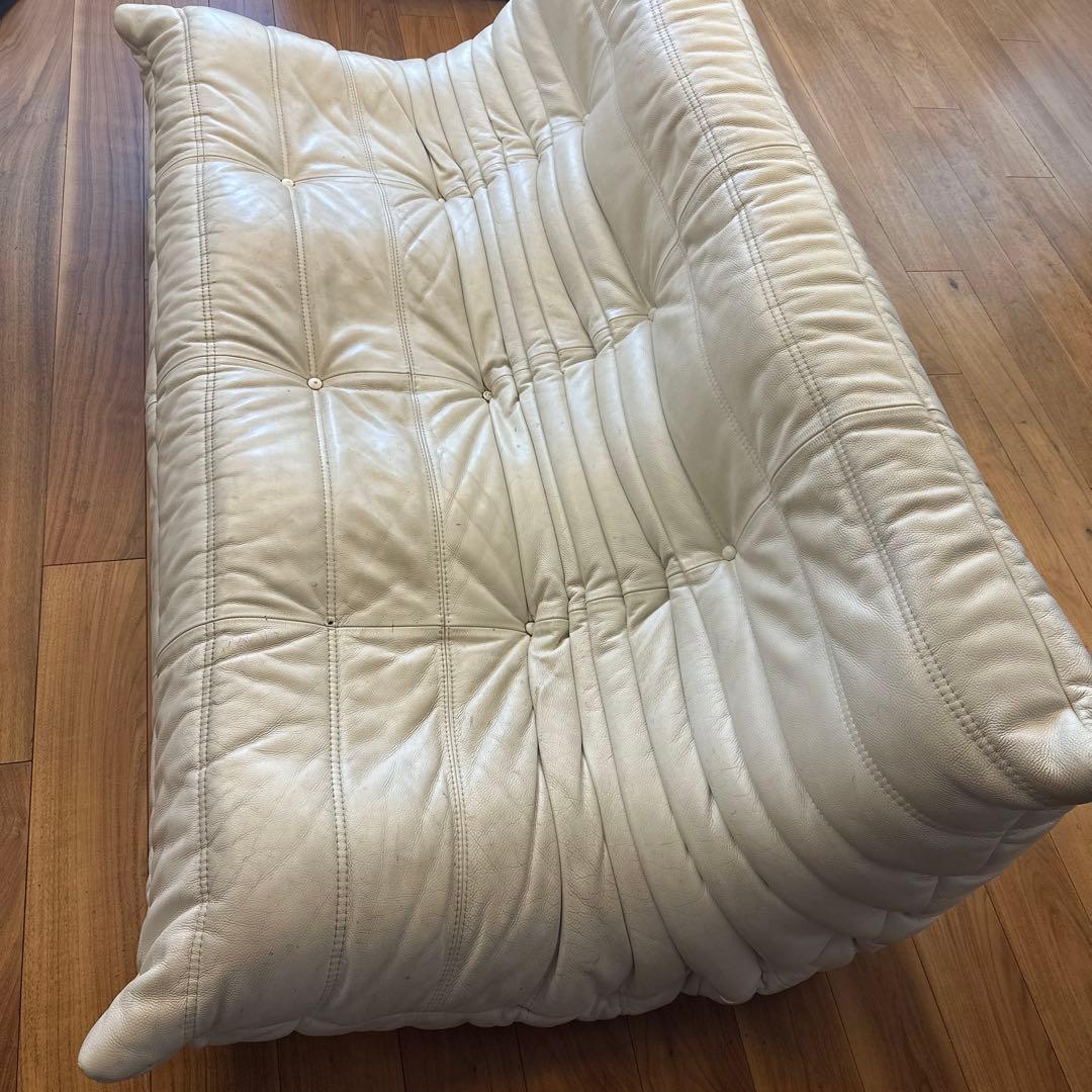 リーンロゼ　ホワイトレザー キルティングソファクッション