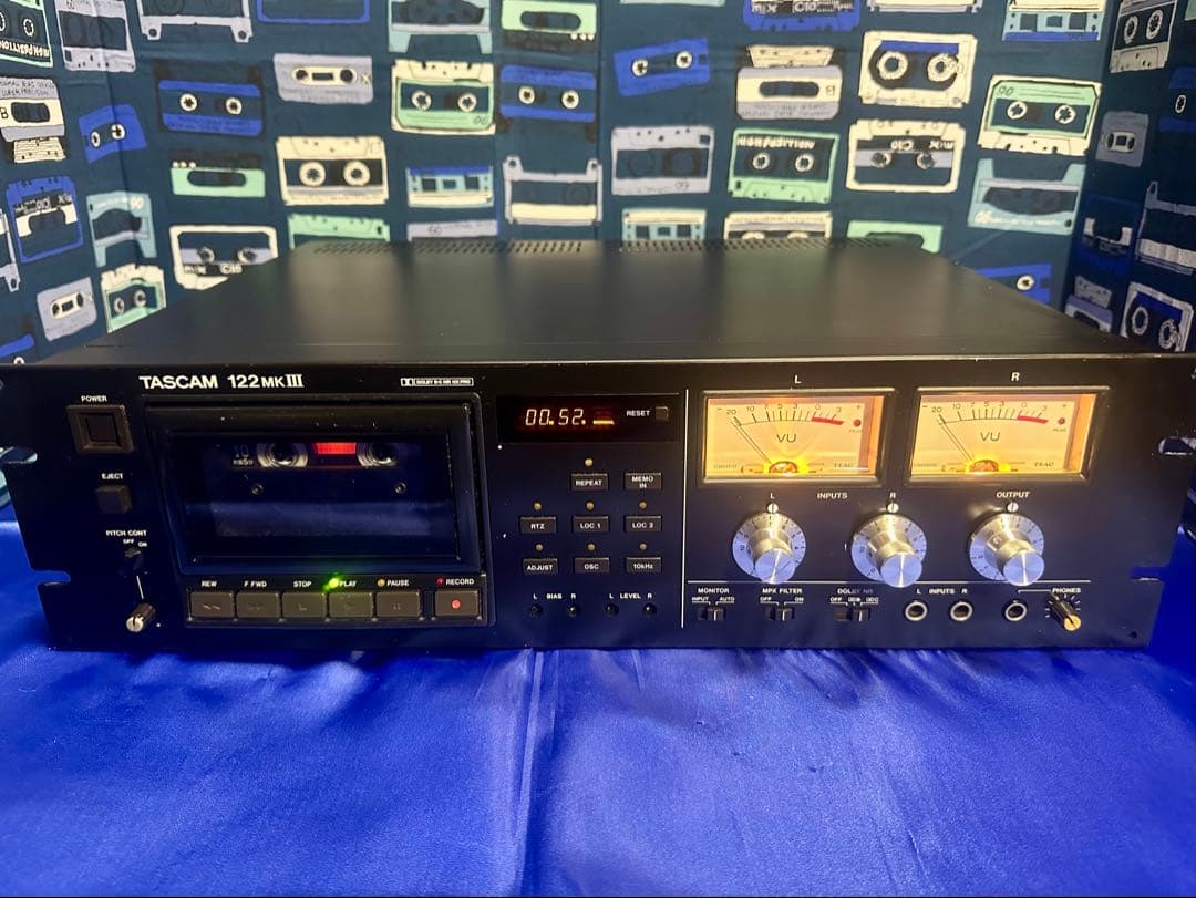 TASCAM プロ業務用高級3ヘッドカセットデッキ 122MK3 EX104