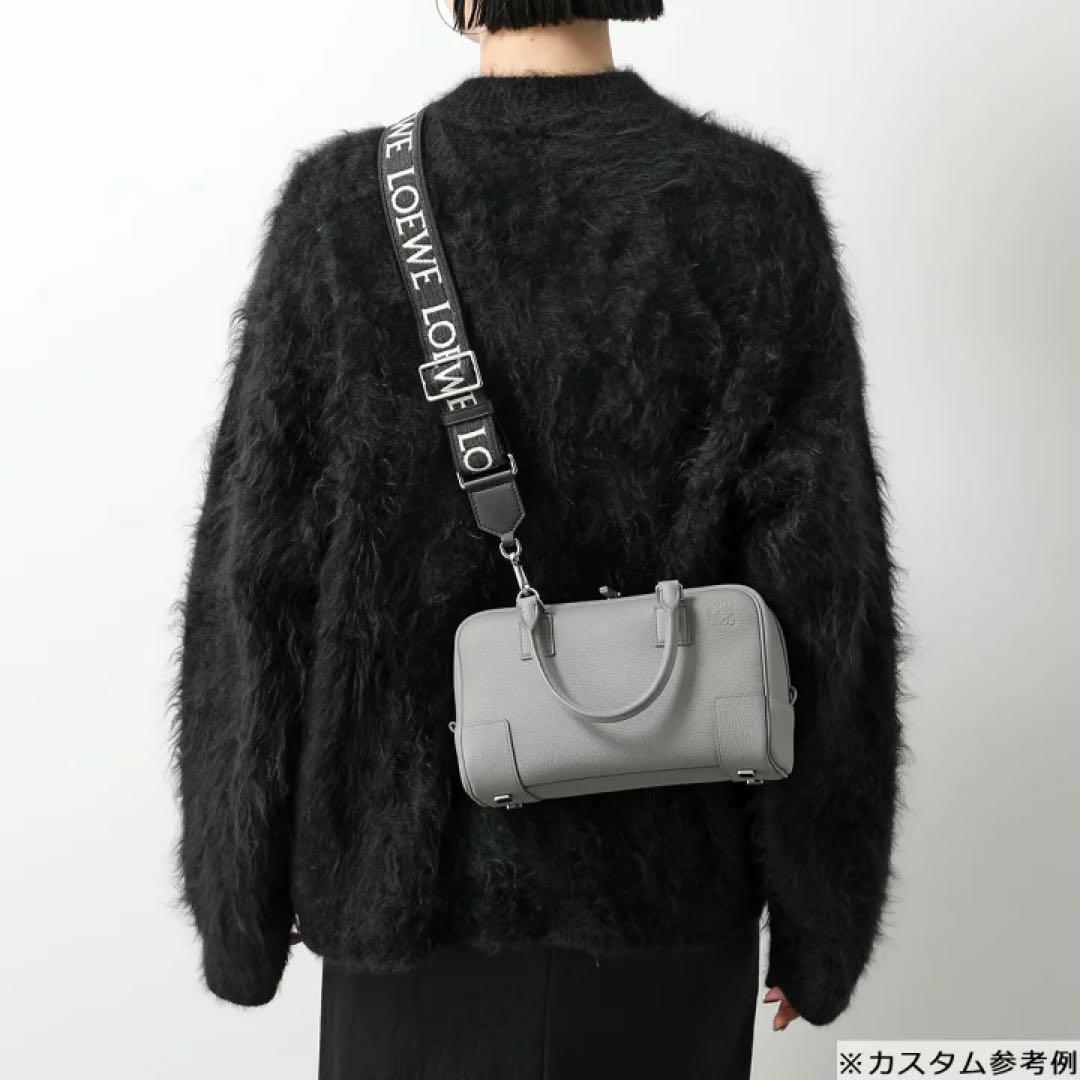 Loewe ロエベ アナグラムショルダーストラップ　ブラック