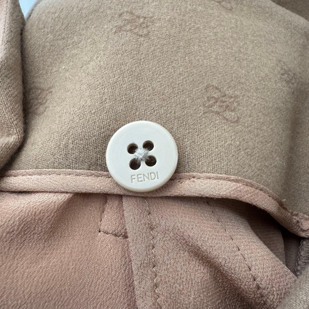 極美品 フェンディ カリグラフィー ウール カシミヤ ショートパンツ 40