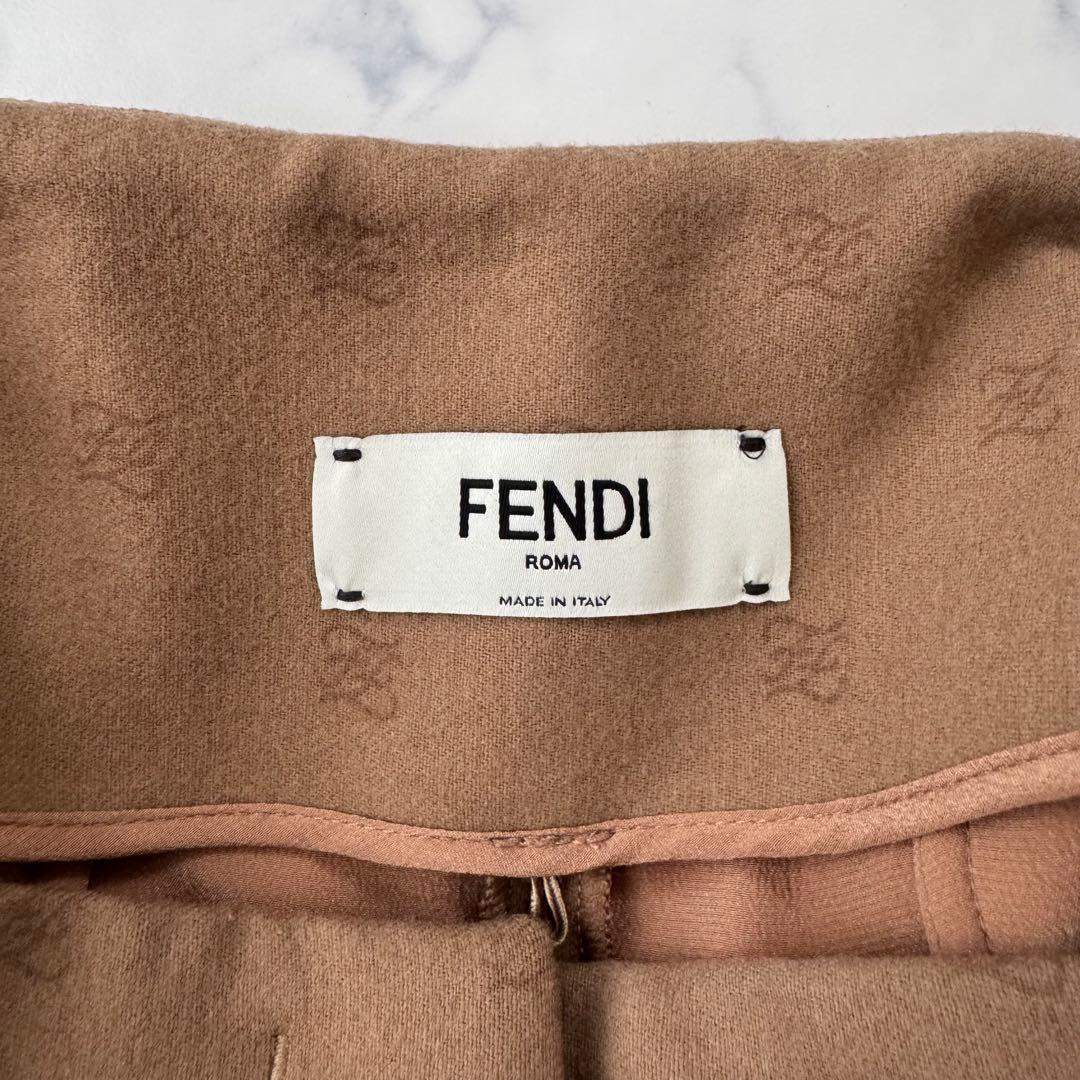 極美品 フェンディ カリグラフィー ウール カシミヤ ショートパンツ 40