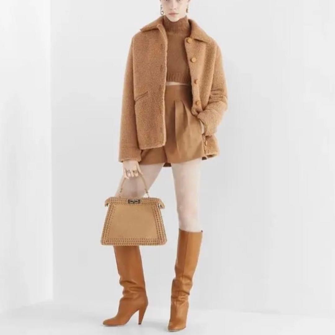 極美品 フェンディ カリグラフィー ウール カシミヤ ショートパンツ 40