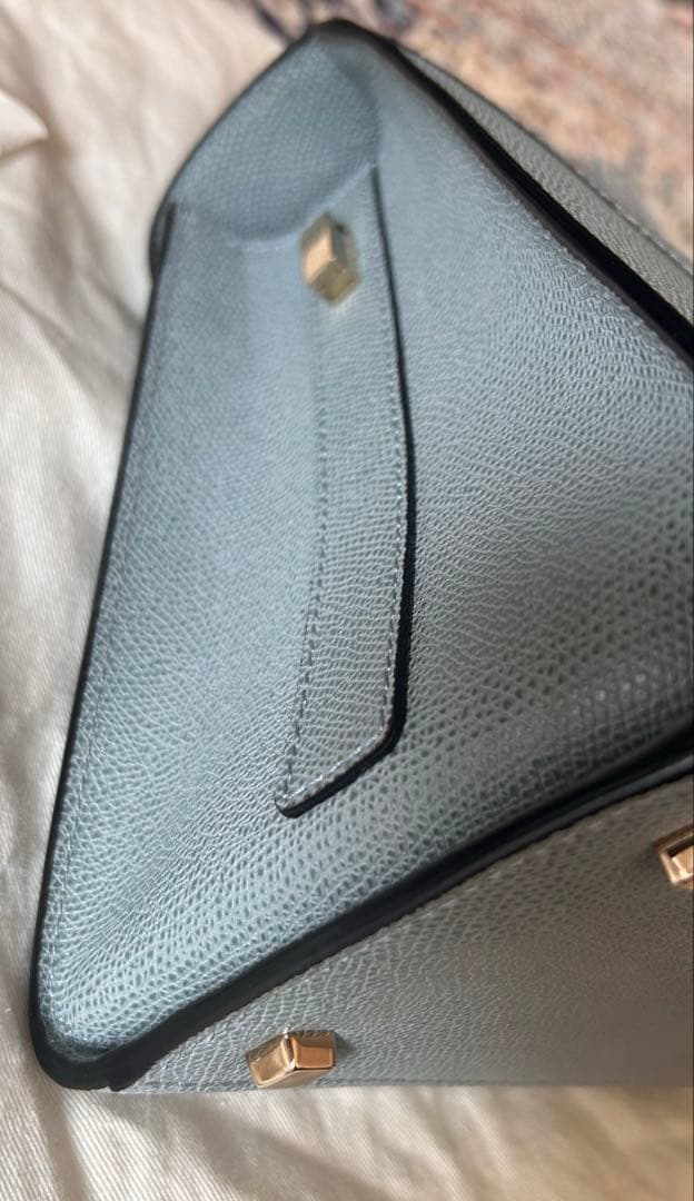 ヴァレクストラ イジィデ ミディアム