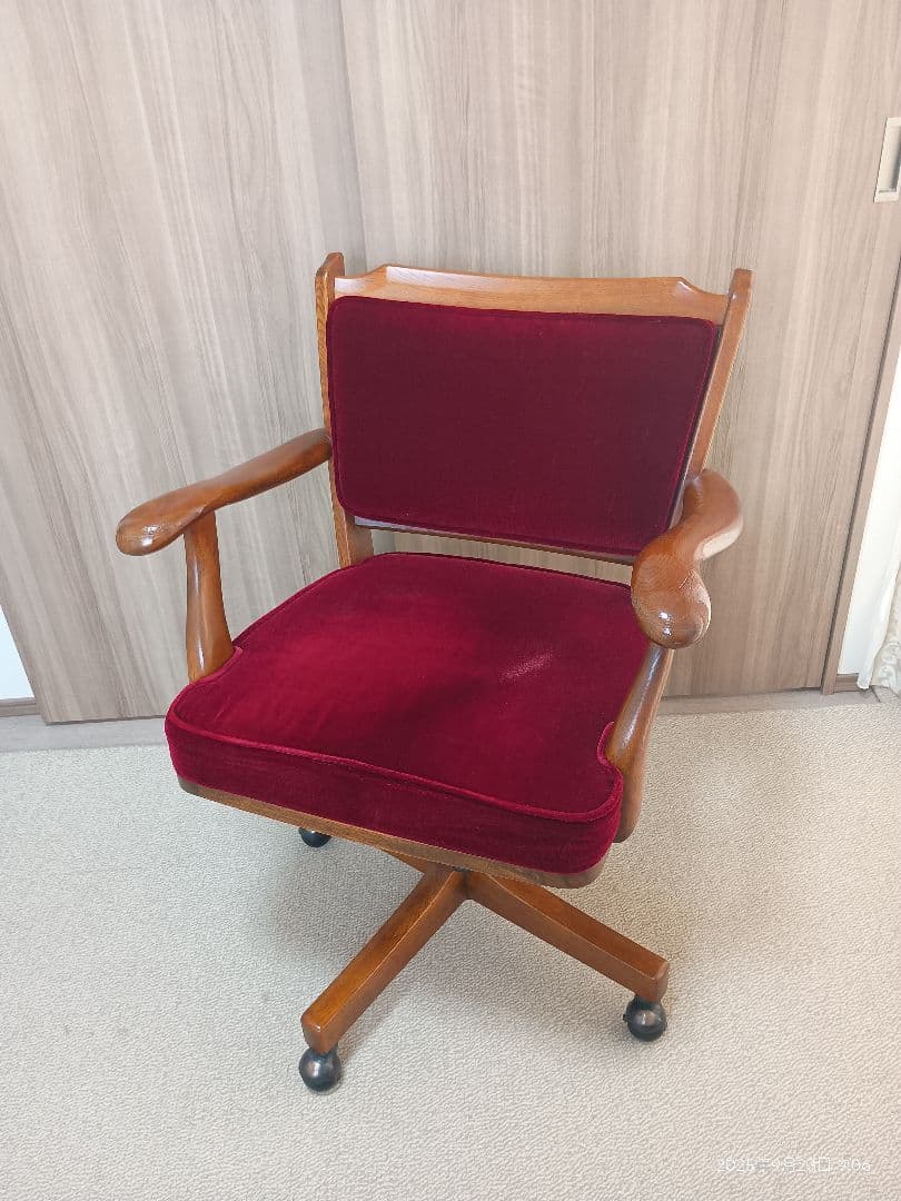 【週末値引】カリモク コロニアル デスクチェア ベロア赤【最大値下】