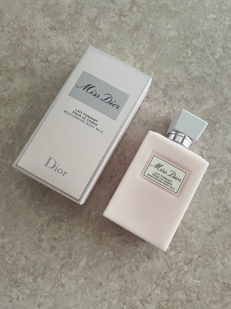 【新品・箱付】Miss Dior ミスディオール　ボディミルク　200ml