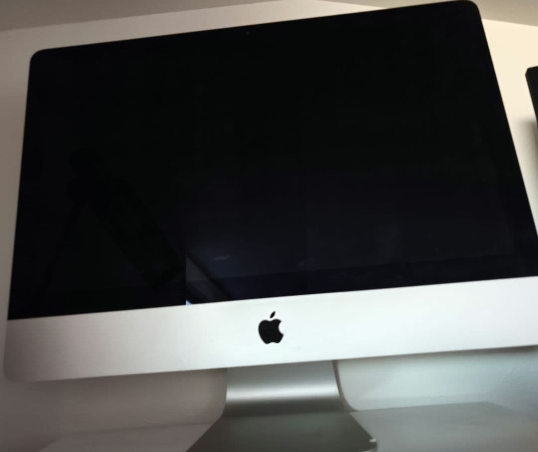 iMac Retina 4K 21.5インチ 2019