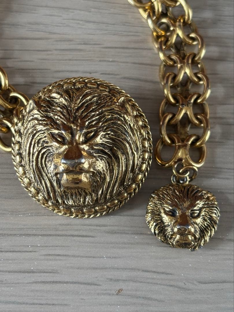 シャネルCHANELゴールチェーンベルト ビンテージ ライオンモチーフ