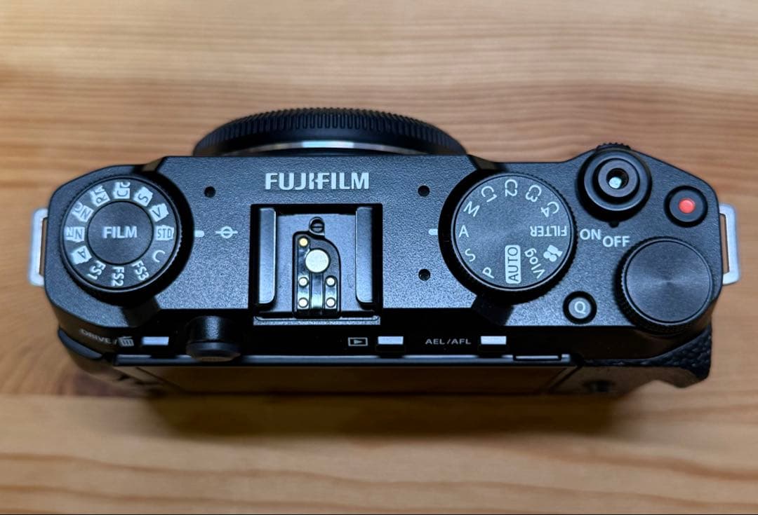 FUJIFILM (フジフイルム) X-M5 XC15-45mmレンズキット