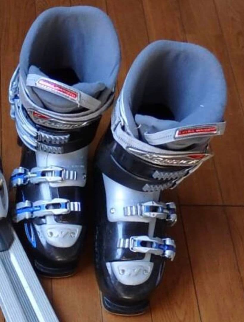 スキー ブーツ NORDICA Olympia Em6 26.0～26.5ｃｍ