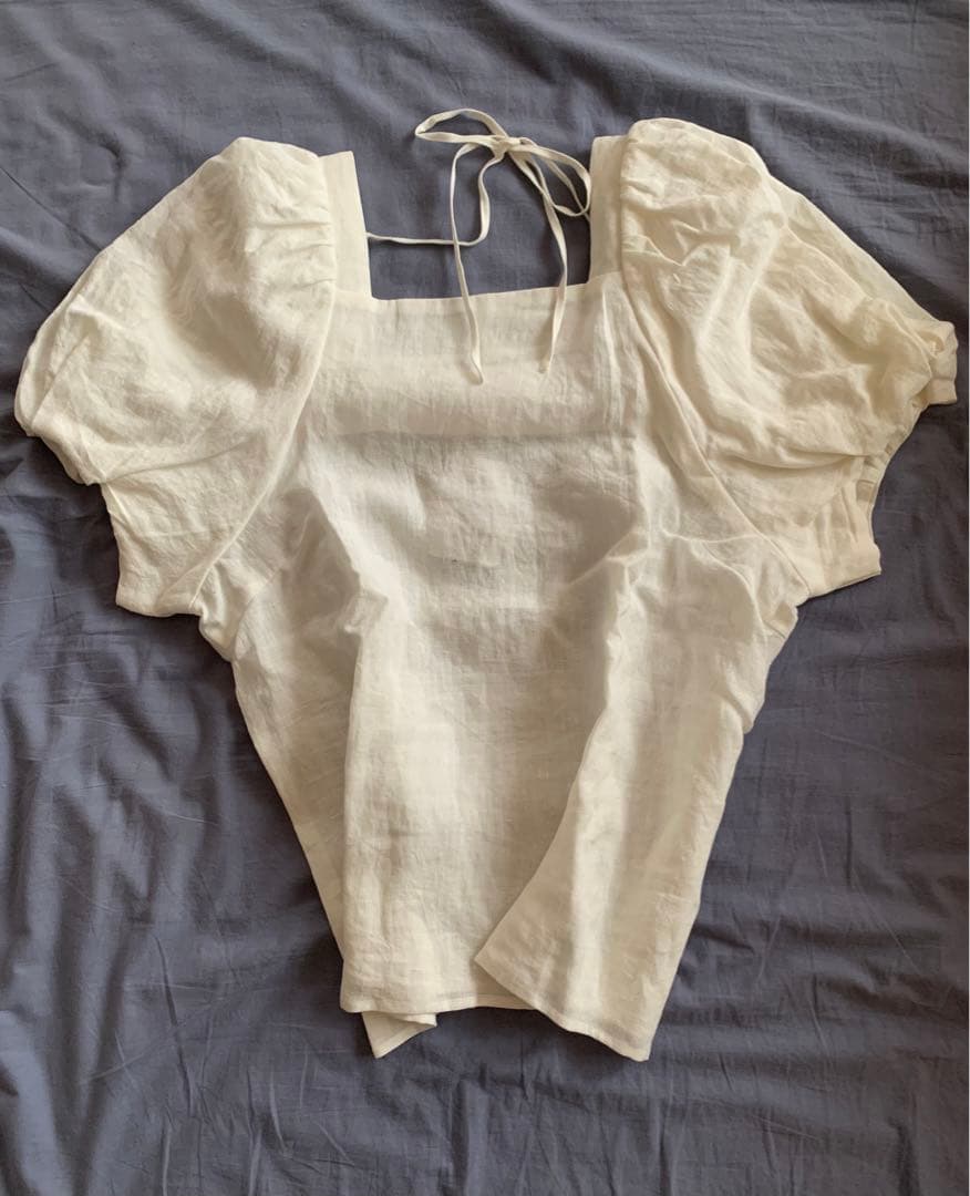【新品未使用】【フリーダ】半袖ブラウス　ホワイト