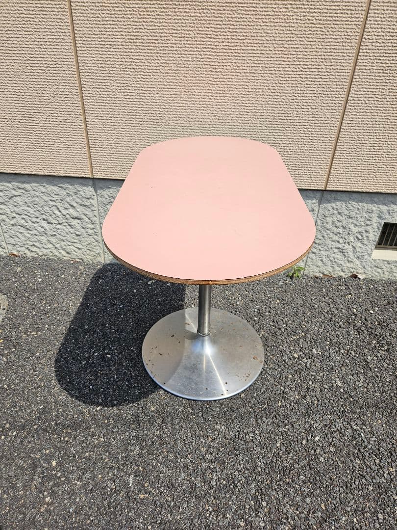 ジャパンヴィンテージ オーバル型 鉄脚の丸テーブル カフェ 喫茶店 店舗什器