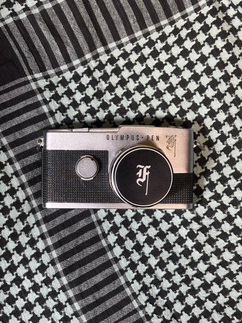 OLYMPUS PEN F フィルムカメラ