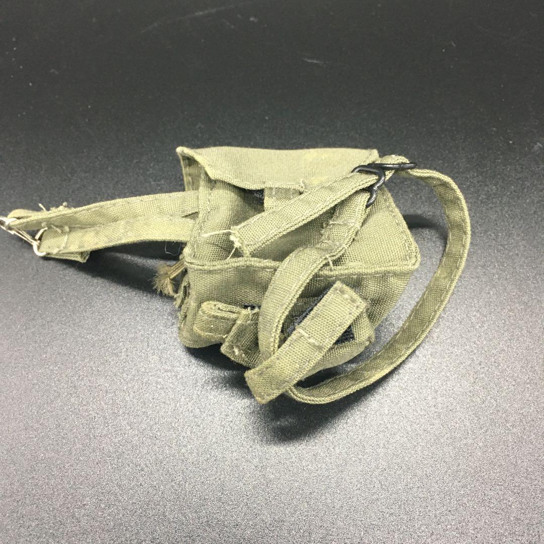 【猫ニャン】HOTTOYS製 1/6サイズ 生物化学兵器防護服