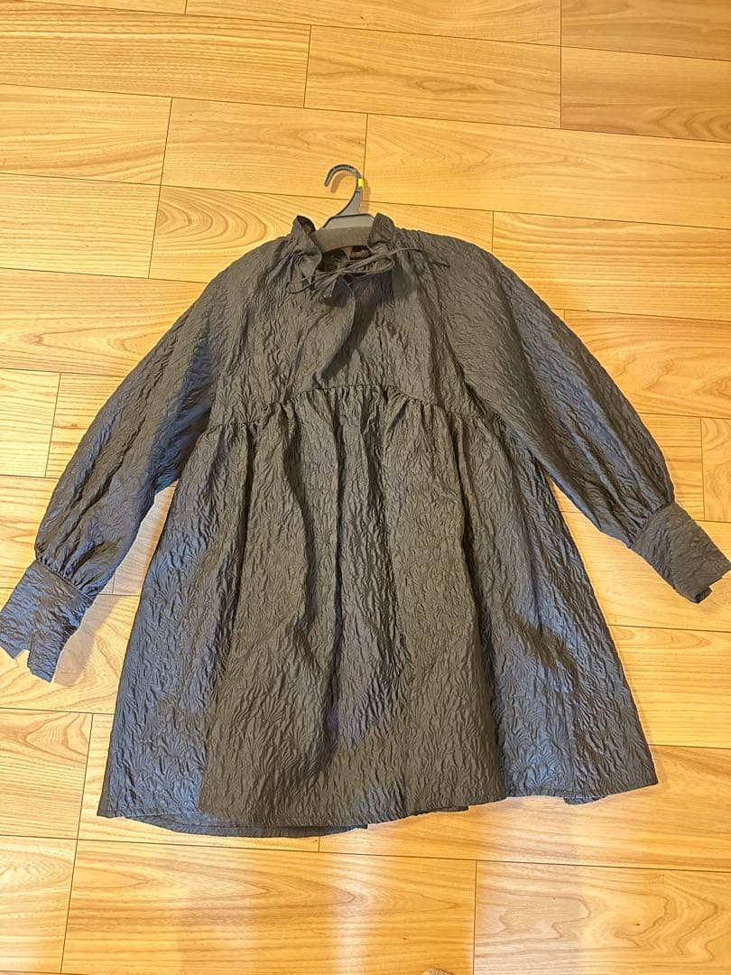 トップス AMERI BUMPY VOLUME MINI DRESS