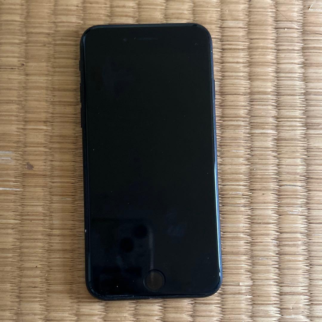 iPhone SE 第3世代（ブラック）