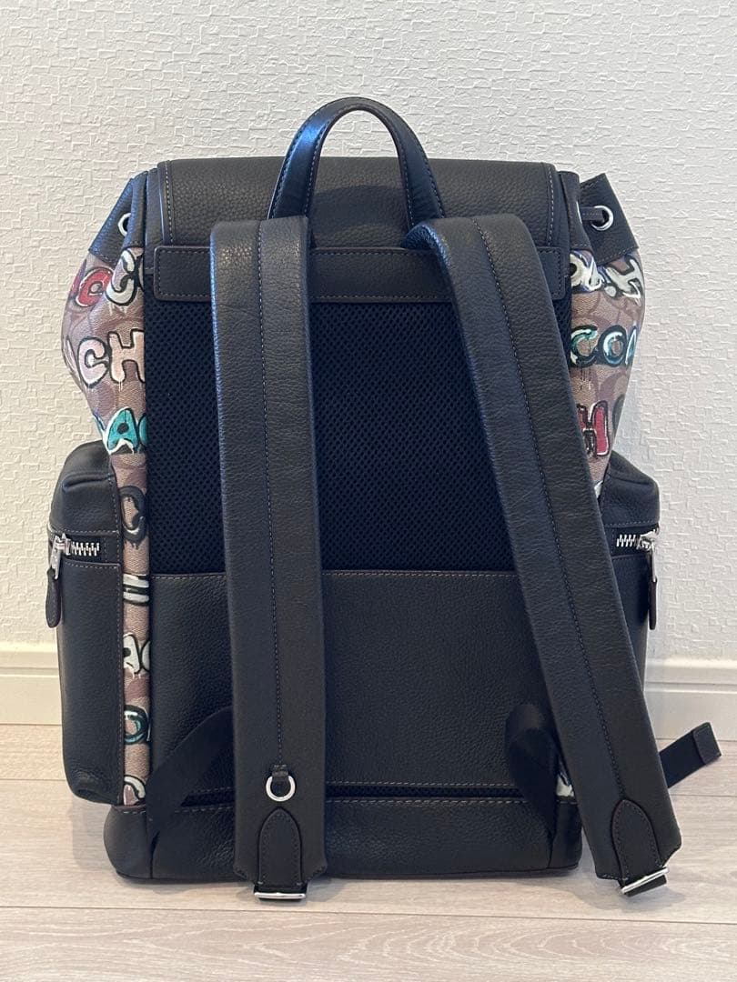 美品)COACH メンズ　バックパック