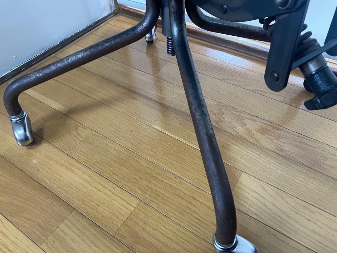 truck furniture デスクチェア