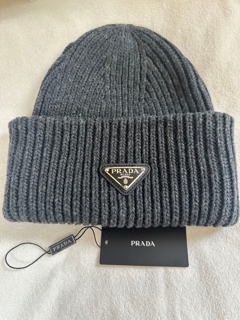 Prada ニット帽子 ビーニー