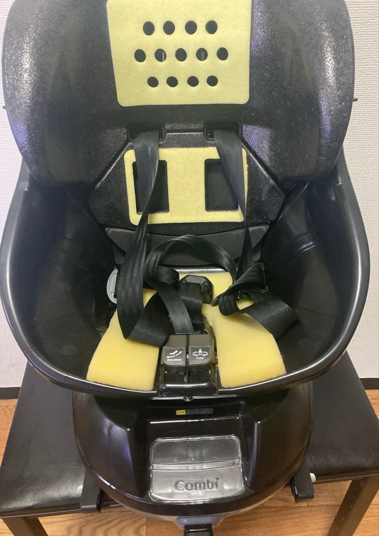 mumu⭐️クルムーヴ スマート ISOFIXtete a teteバースデ