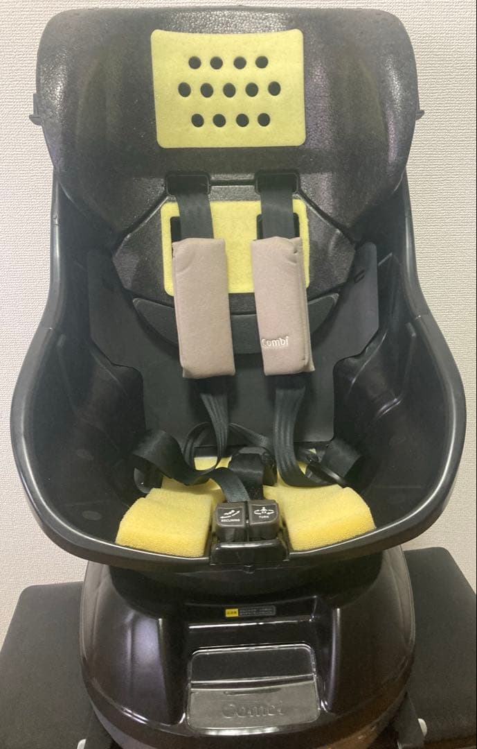 mumu⭐️クルムーヴ スマート ISOFIXtete a teteバースデ