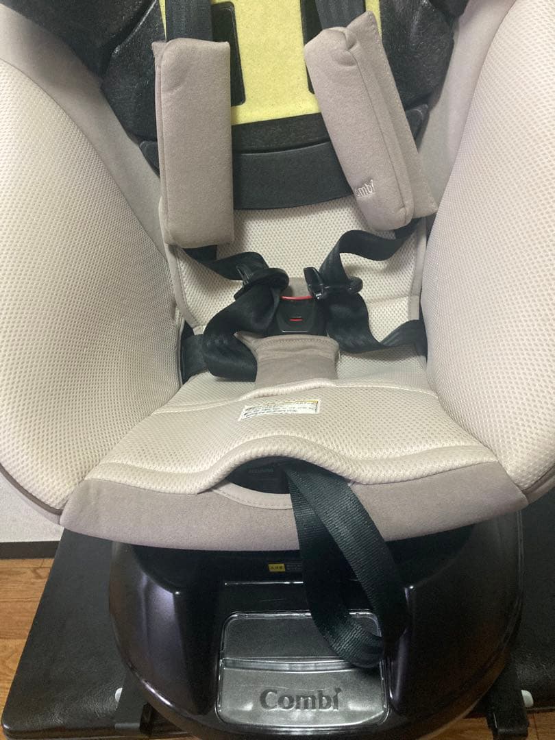 mumu⭐️クルムーヴ スマート ISOFIXtete a teteバースデ