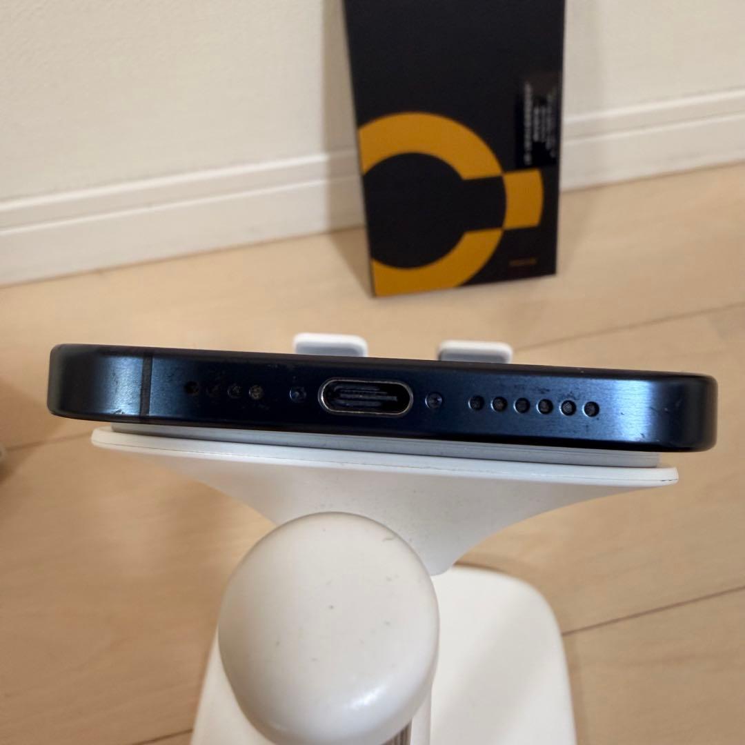 美品iPhone 15 Pro Max 512GB バッテリー89%