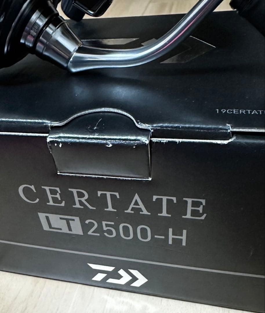 DAIWA 19セルテート2500h リール 美品