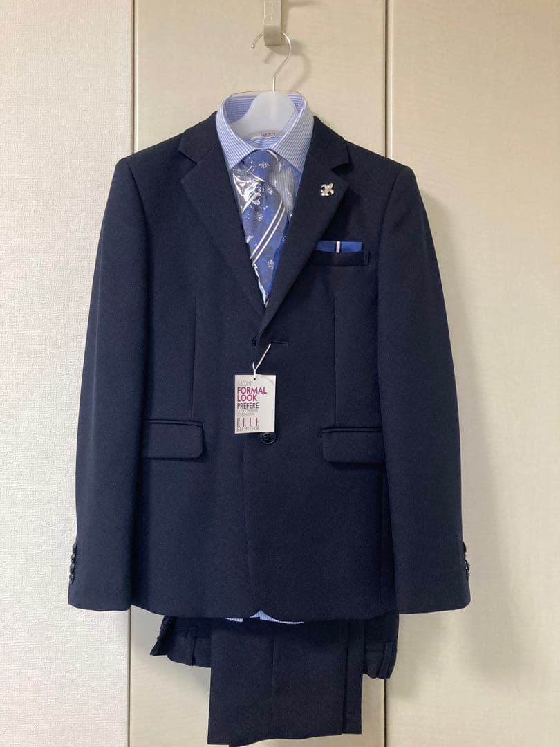 新品未使用　ELLE 男の子 スーツ セット 150 紺