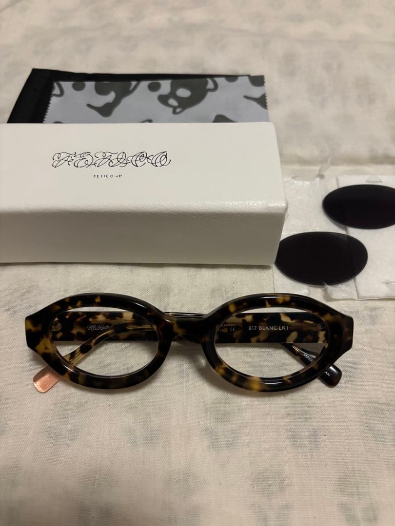 FETICO×BLANC OVALTELEVISIONCUTSUNGLASSES