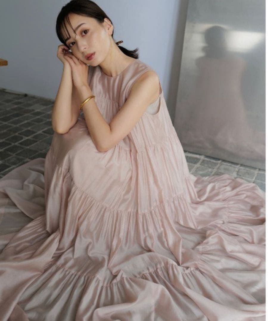 ánuans テンセルリッチオーガンティアードワンピース