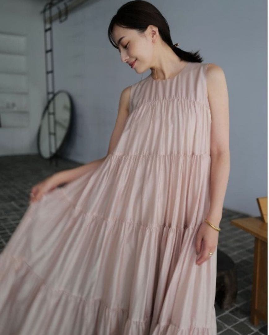 ánuans テンセルリッチオーガンティアードワンピース