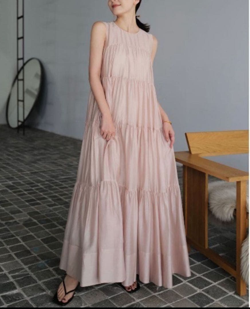 ánuans テンセルリッチオーガンティアードワンピース