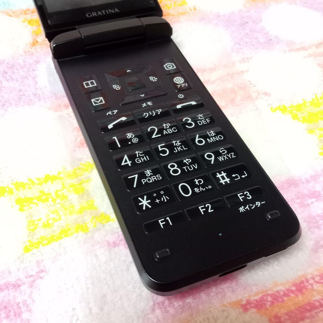 KYF42 GRATINA black 充電器セット 安心のメルカリ便 匿名配送