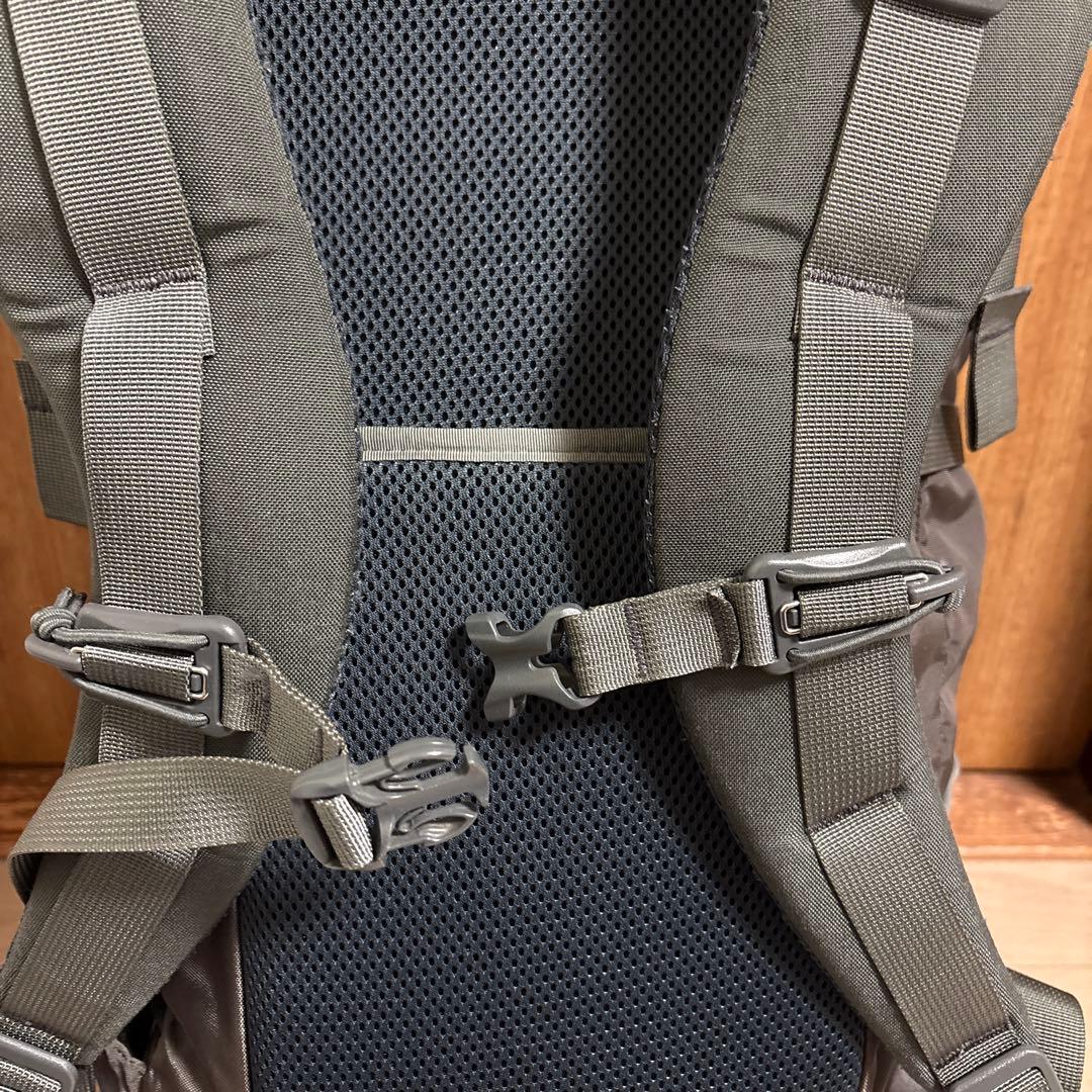 MYSTERY RANCH Scree リュック グレー