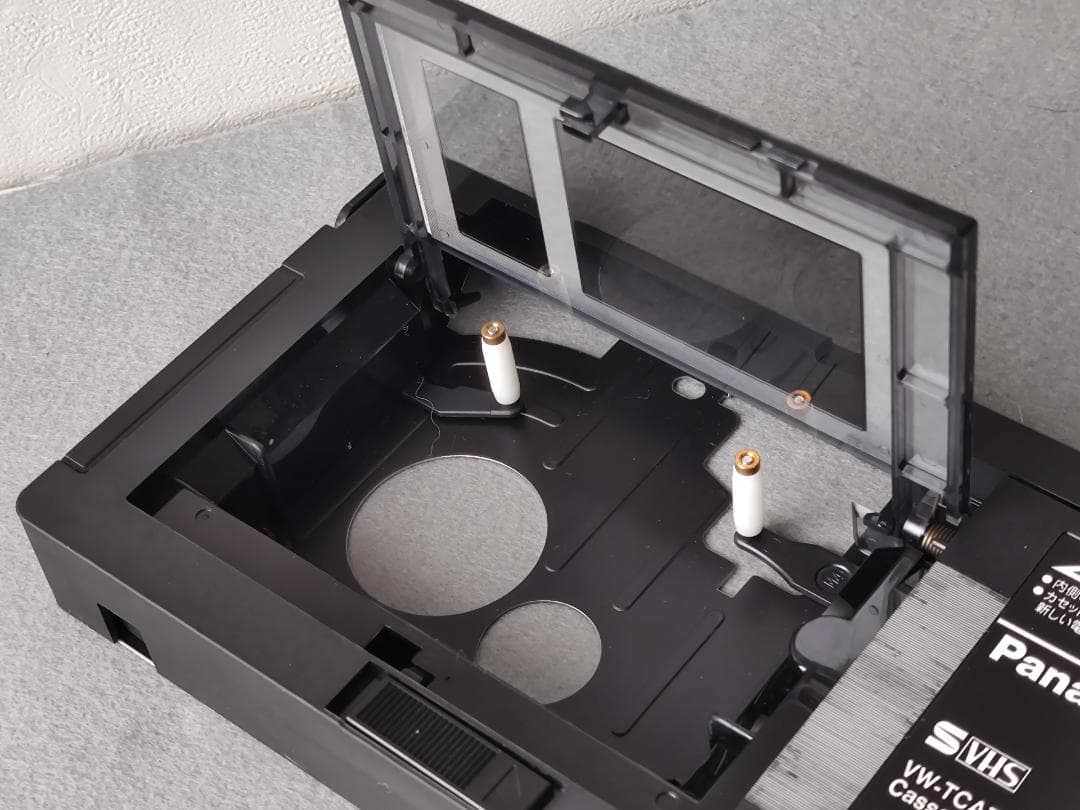 ◎（未使用）パナソニック VHS-C変換用カセットアダプター　VW-TCA7