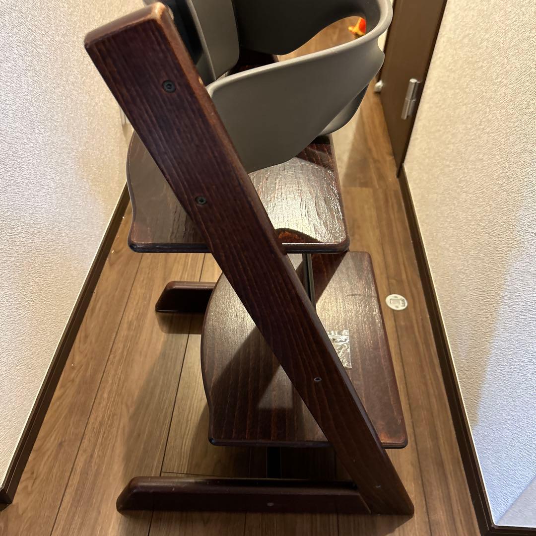 激レア　ブラウン　ストッケ　28年05月製　トリップトラップ