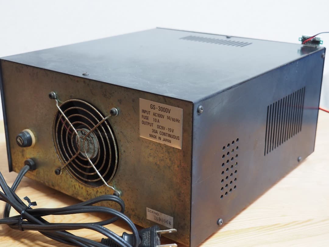 第一電波工業 DIAMOND GS-3000V DC電源 30A デジタル電圧計