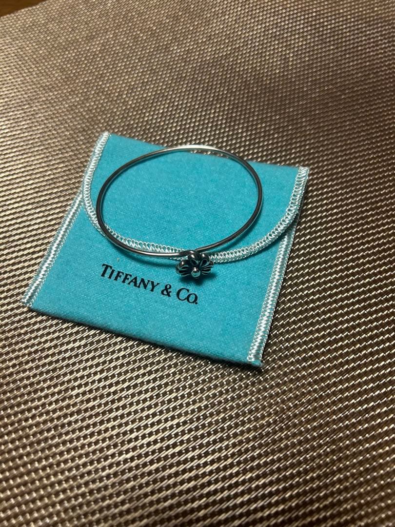 Tiffany & Co. デイジーフラワーブレスレットシルバー