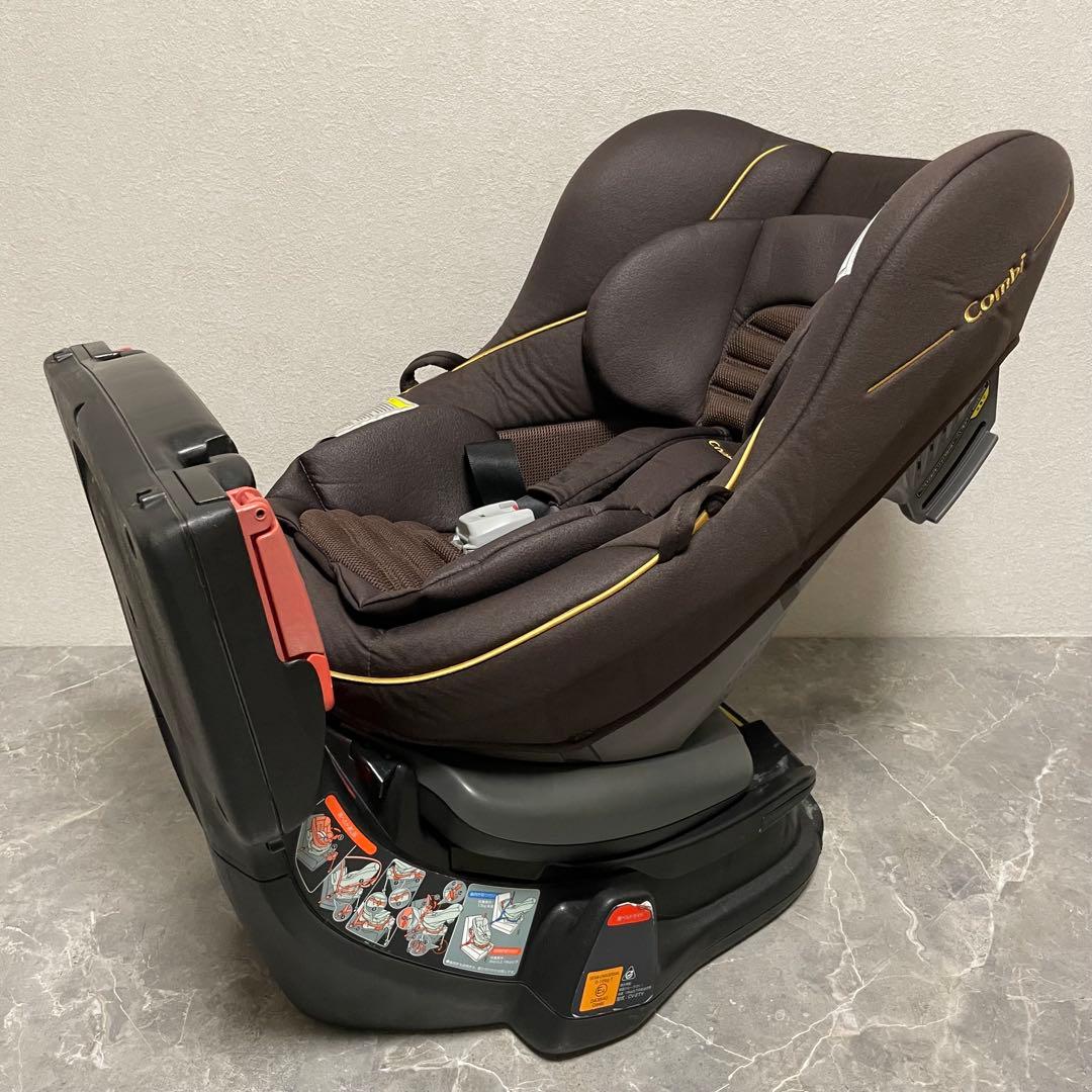 コンビ　ゼウスターンユーロ チャイルドシート　CV-ETY ブラウン