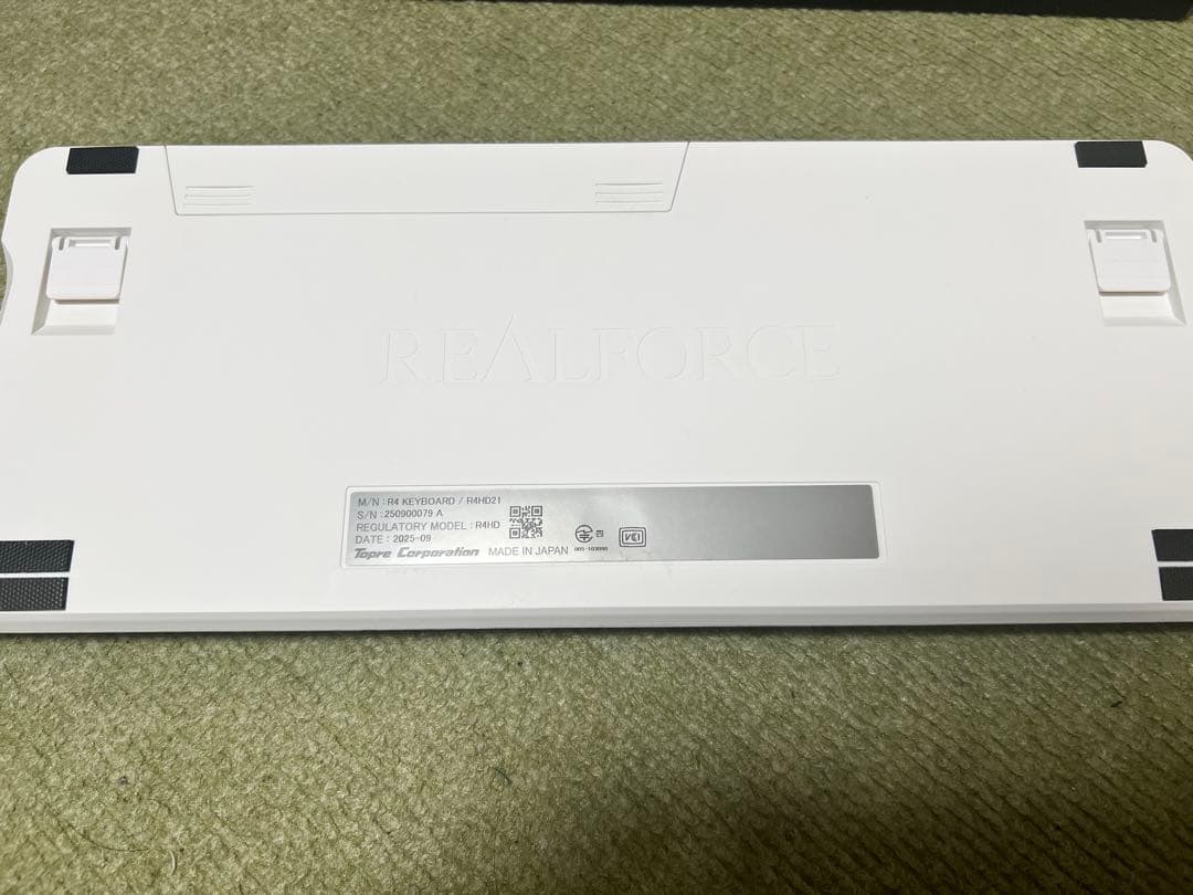 REALFORCE R4 R4HD21 ホワイト 新古品